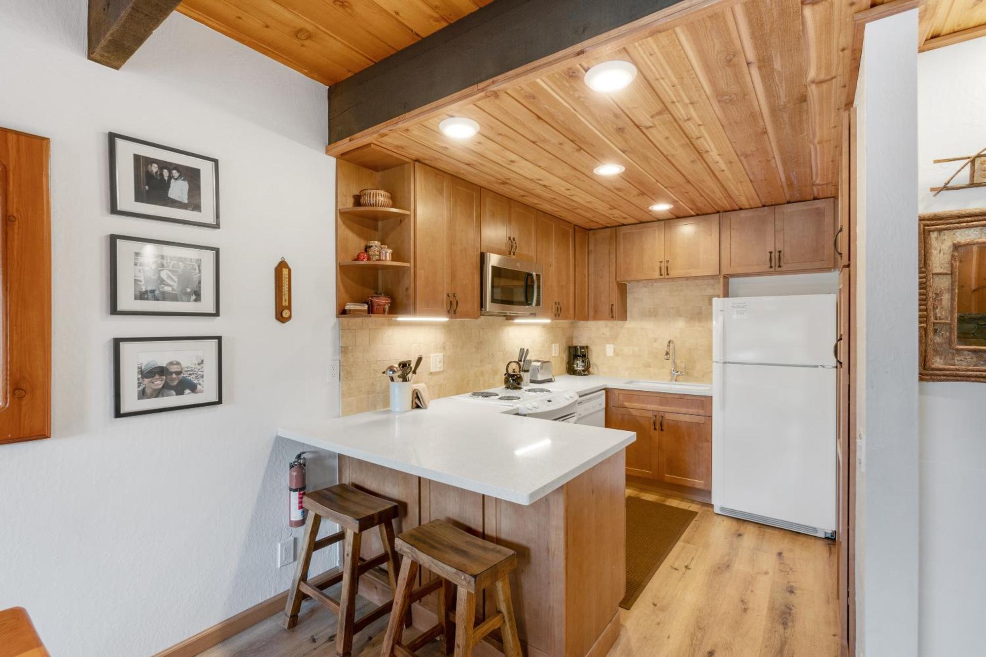Val D'Isere At The Village By 101 Great Escapes Mammoth Lakes Bilik gambar