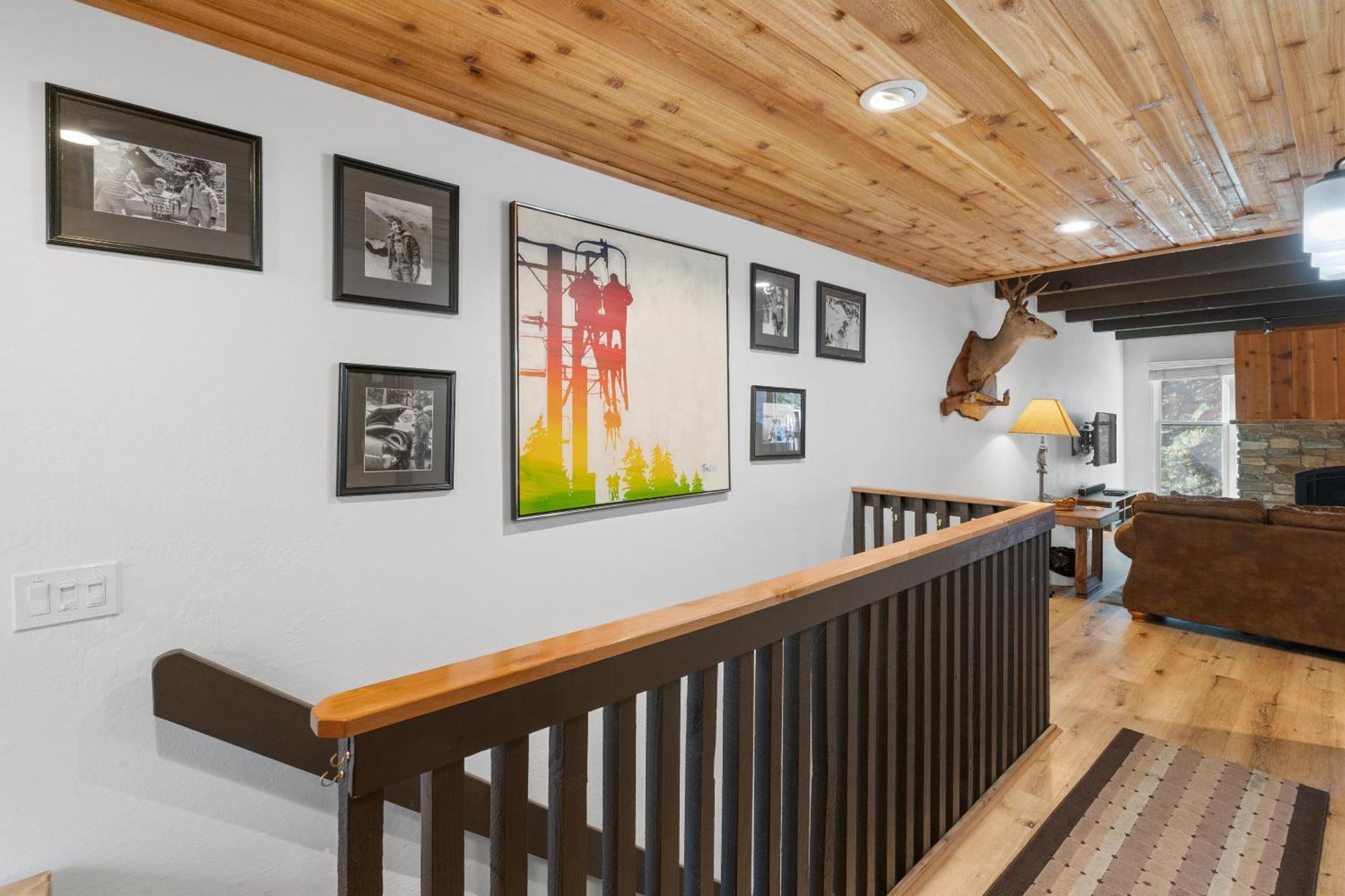 Val D'Isere At The Village By 101 Great Escapes Mammoth Lakes Bilik gambar